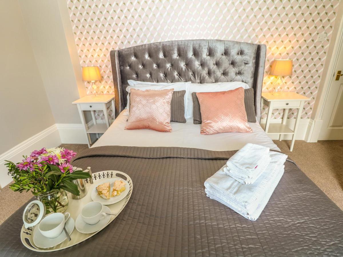 Talbot House Villa Castleton  Bagian luar foto